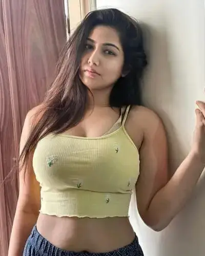 Escorts Salur